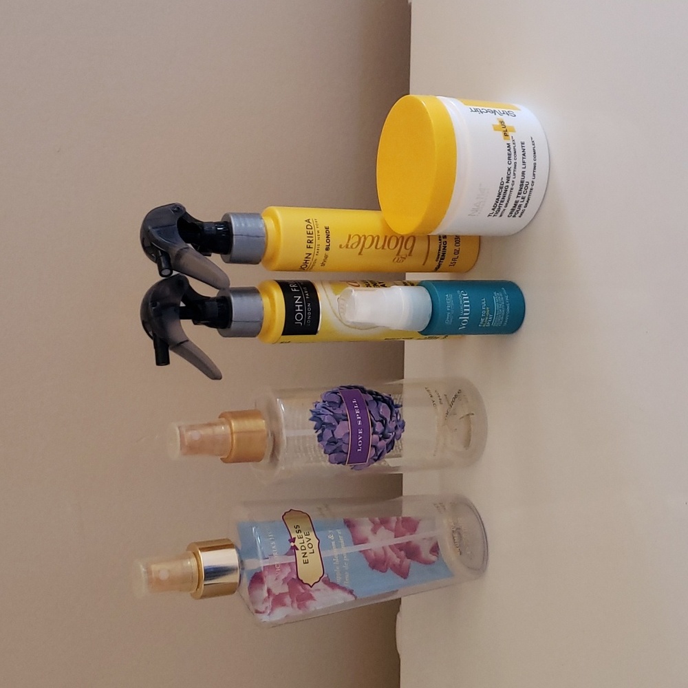 EMPTY bottles/jar. Perfect for Collecting or use